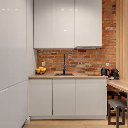 Center Garden Gates & Free Parking By Downtown Апартаменты