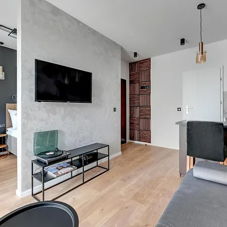 Center Garden Gates & Free Parking By Downtown Apartamento