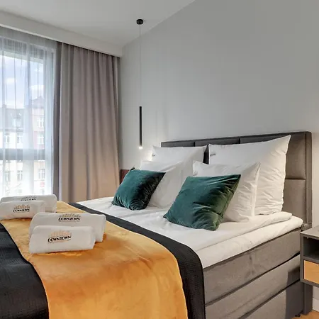 Center Garden Gates & Free Parking By Downtown Apartamento